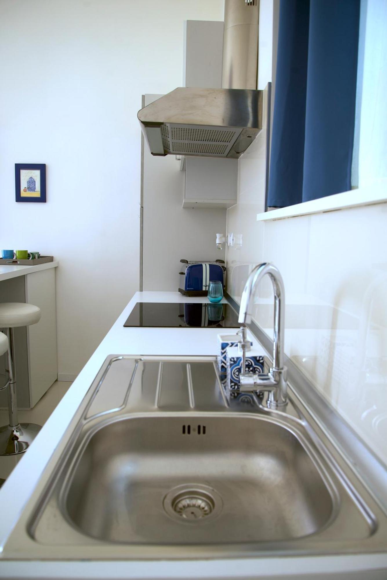 Residenza Santi Ai Monti Apartment Рим Екстериор снимка