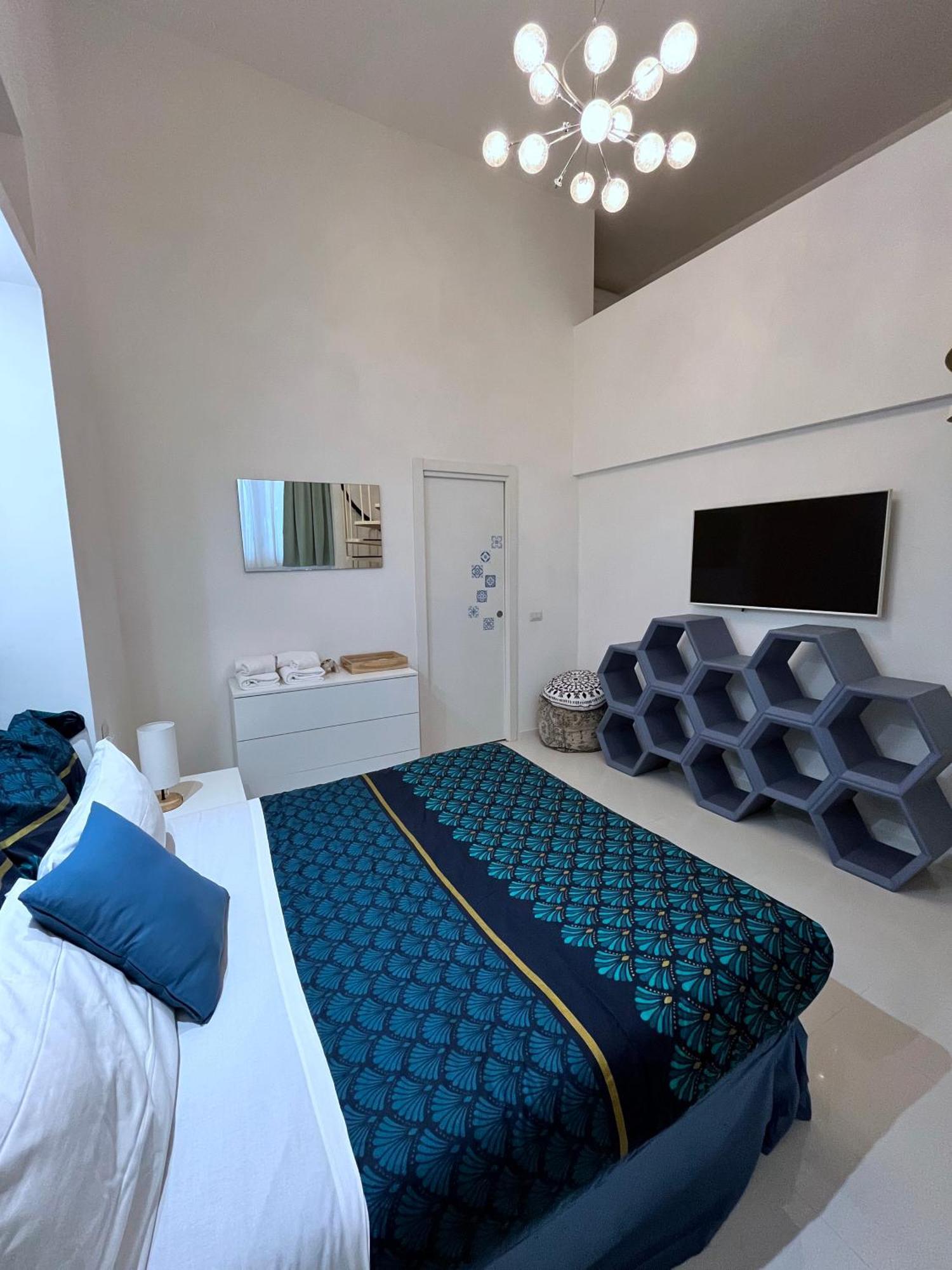 Residenza Santi Ai Monti Apartment Рим Екстериор снимка