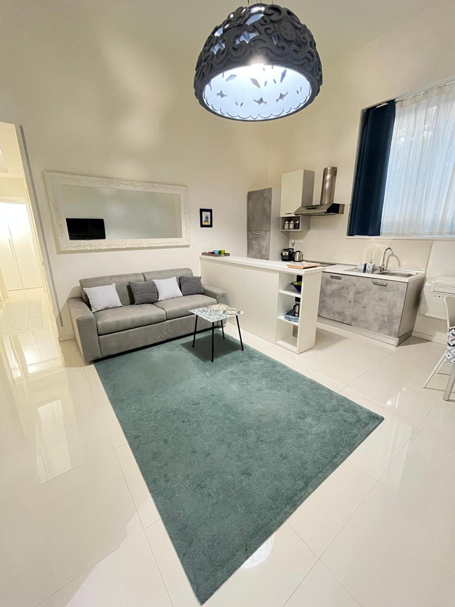 Residenza Santi Ai Monti Apartment Рим Екстериор снимка